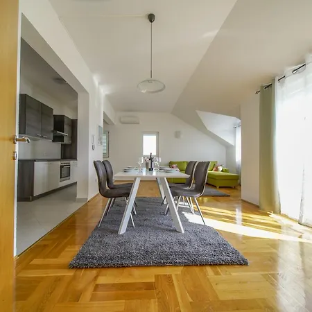 Ivan Apartment